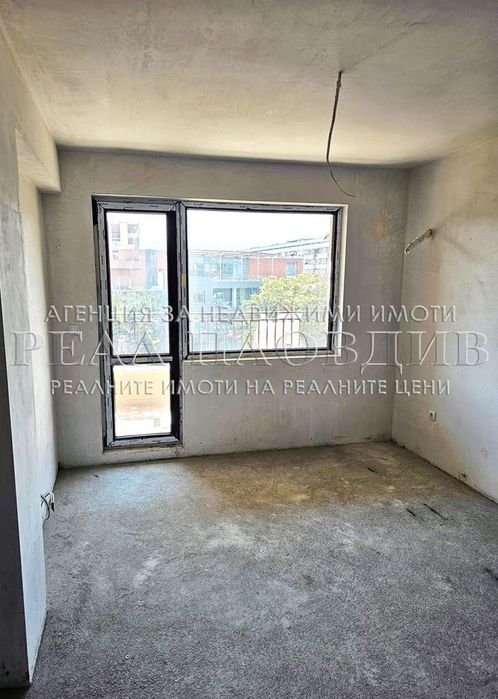 Продава се Тристаен апартамент в Пловдив, Център - 107 кв.м за 2197 €/кв.м - Снимка #10