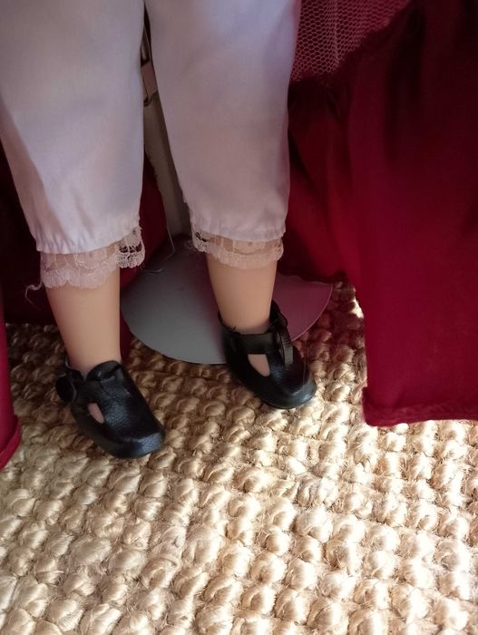 Порцеланови кукли