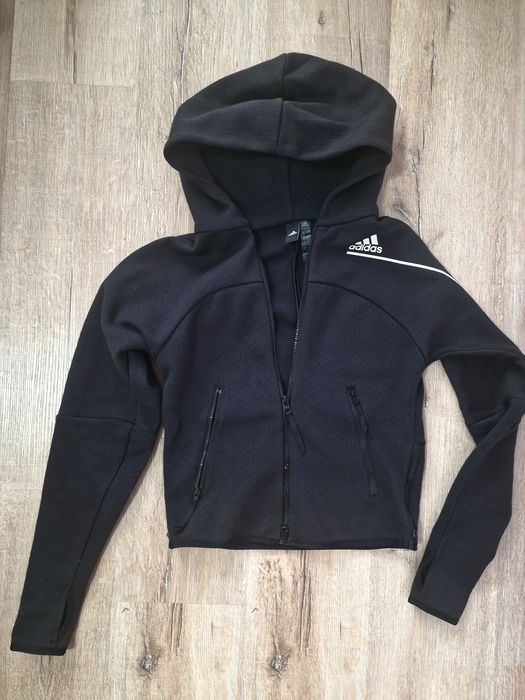 Суичър Adidas - Намален!