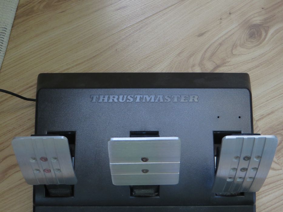 Thrustmaster t300 rs gt
