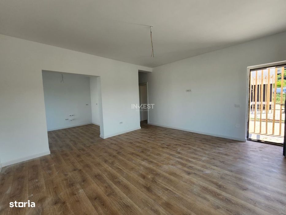 Casa Individuala, 4 Camere, 2 Bai, 700 Mp Teren , Mall Moldova