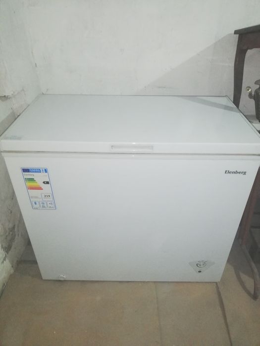 Продаётся морозильная камера