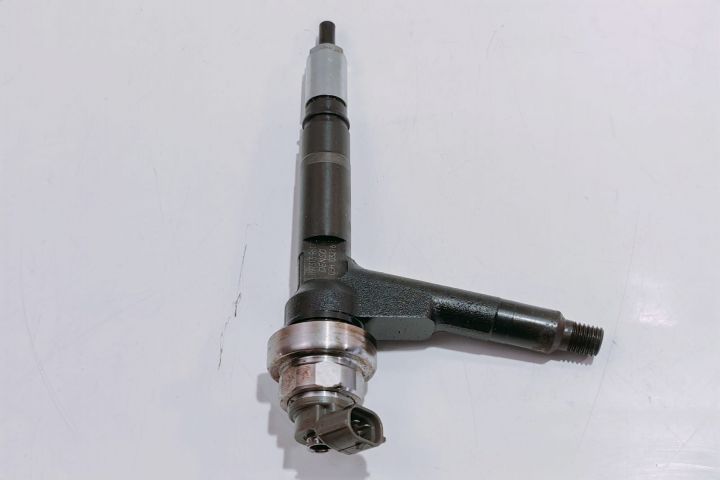 Injector  Denso 8973138613 / 05H03216 Opel Meriva prima generatie