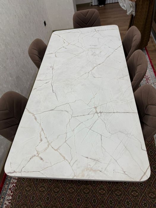 Столымен орындықтап сатылады жақсы бағада