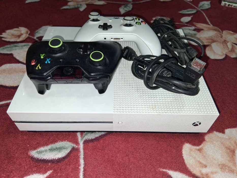 Xbox One S +Jocuri