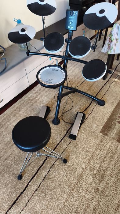 Электробарабаны Roland TD - 1KV