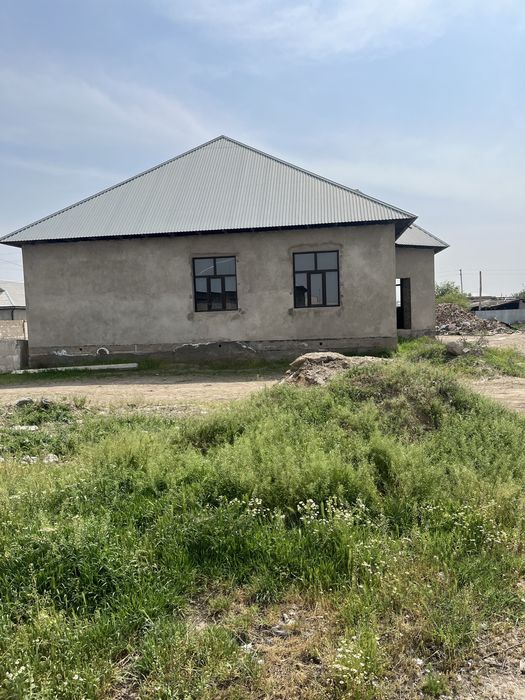 16 соток свет. Вода есть