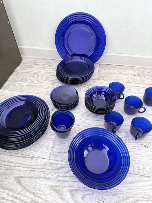 Продам посуду 39 предметов