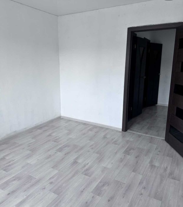 Продам 3 комнатную