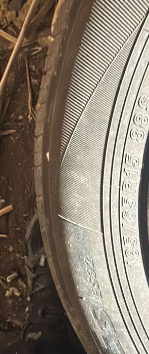 Продам срочно покрышки