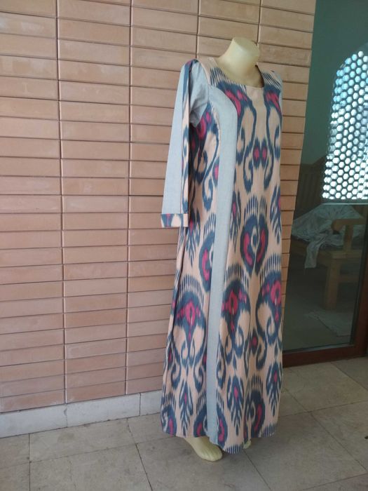 Национальная одежда Узбекистана.