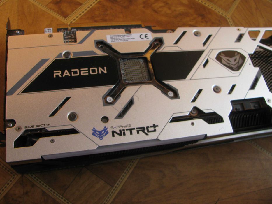 Saphire  Radeon  RX 6700 XT 12GB NITRO+    Мега  Яка  Видео  Карта