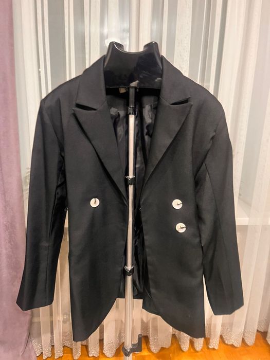 Два пиджака женские