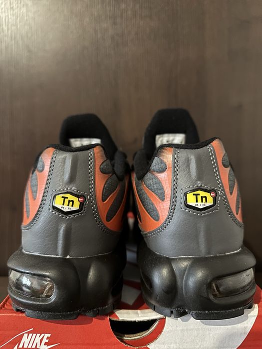 Nike Air Max Plus “Dark Smoke” - 41,45