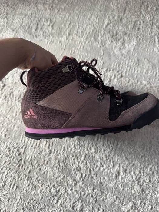 Полуботинки Adidas 37-38