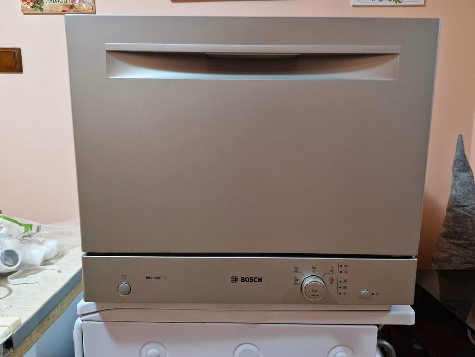 Mașină de spălat vase compactă Bosch