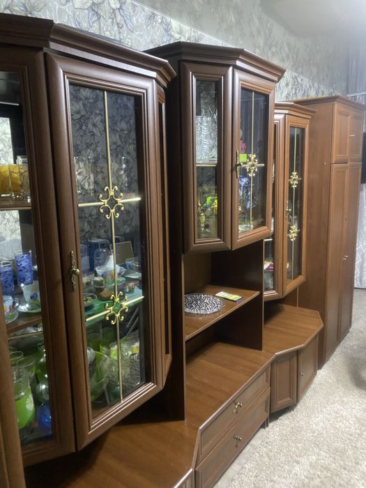 Продам стенку для гостинной