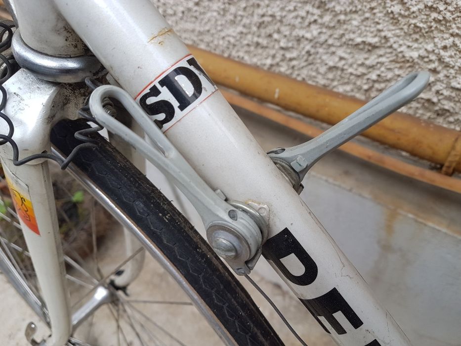 Cursiera franțuzească PEUGEOT de colecție