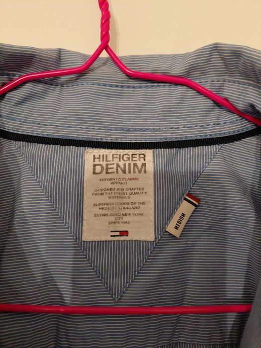 Мъжка  спортна риза Tommy  Hilfiger .