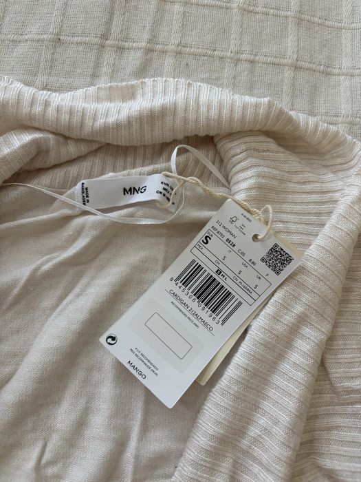 Нава жилетка Mango