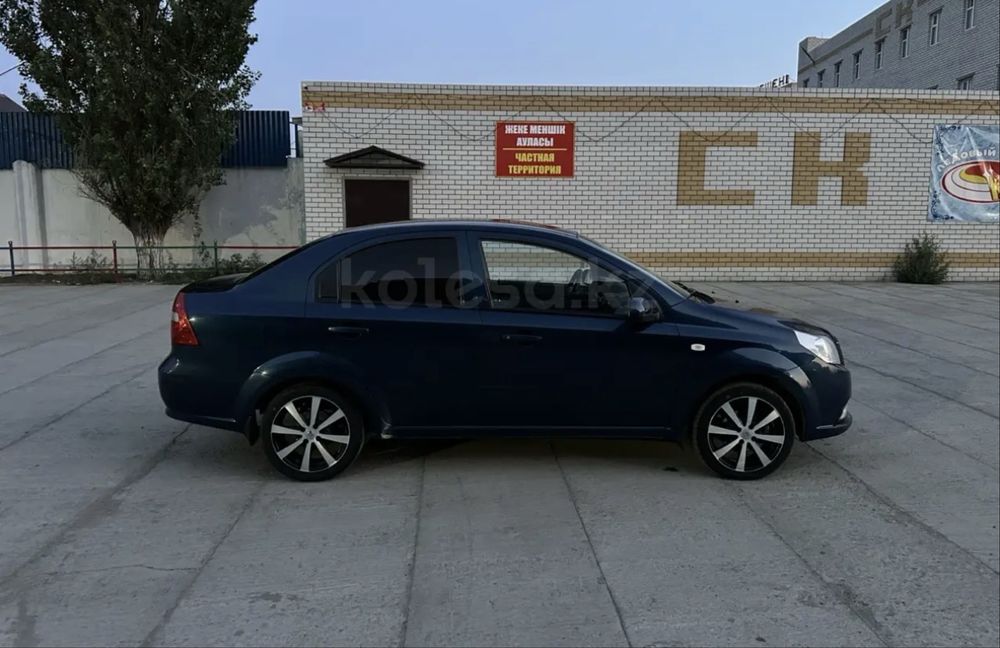 Продам диски с шинами R16