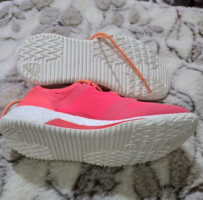 Stella McCartney Adidas оригинални дамски сникърси 38 номер