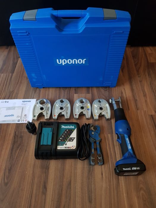 Presă de sertizat Uponor Mini 2 impecabilă