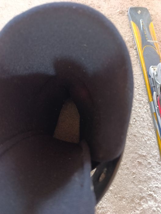 Schiuri 145 cm și clăpari 28