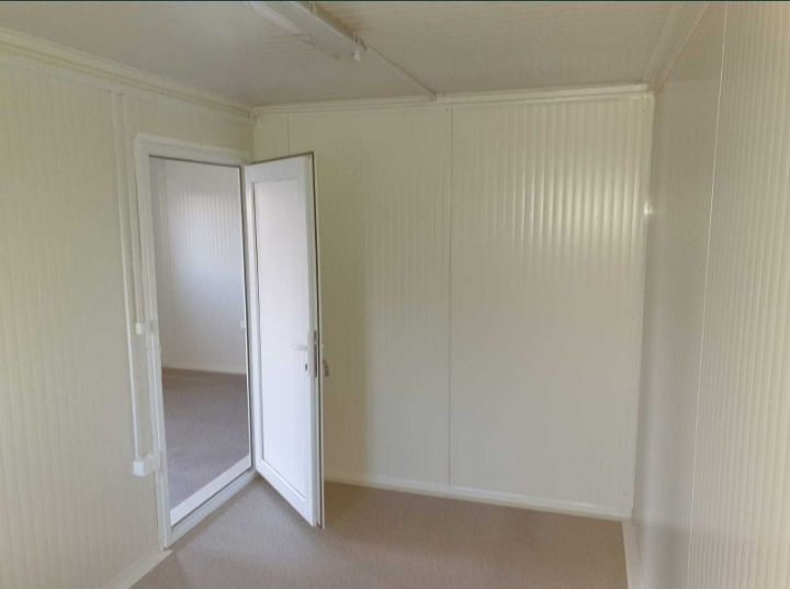 Containere modulare la gata