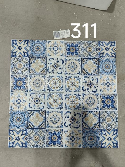 Milliy naqsh kafellar