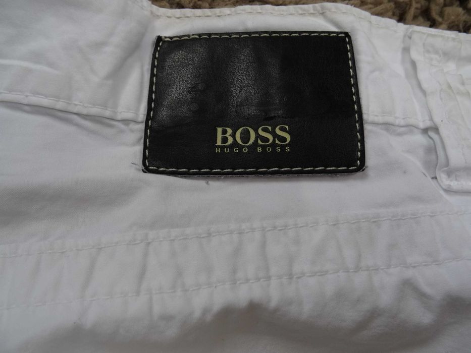 boss 36 къси бели