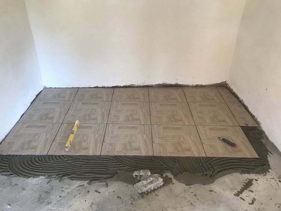 Meserias zugrav gresie faianta parchet amenajari interioare