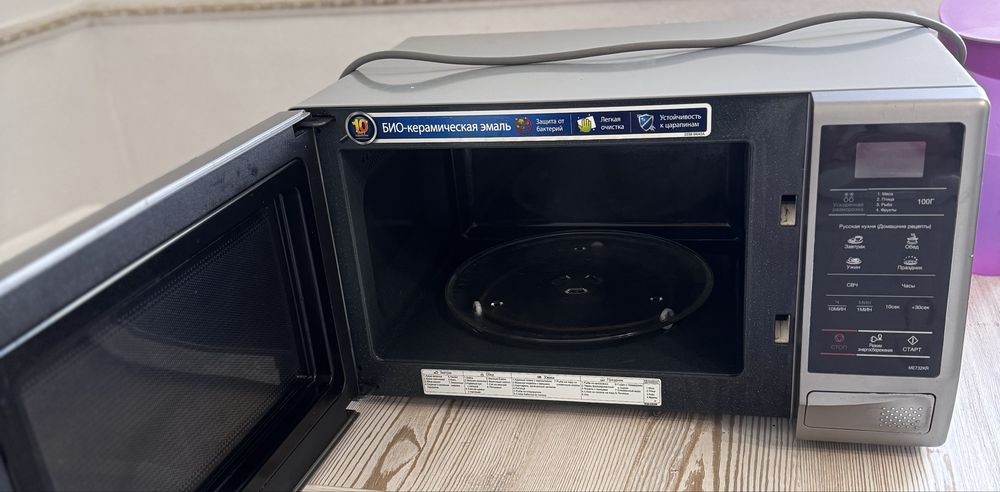 Микроволновка Samsung
