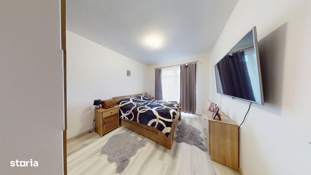 Ap modern cu 3 camere si balcon mare, loc de parcare inclus, zona buna