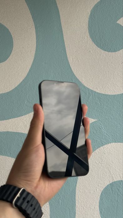 iPhone 13  128GB