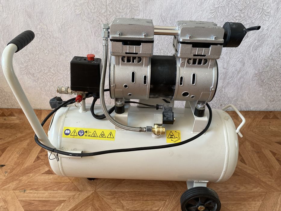 Продается безмасленый воздушный компресор