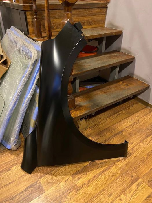 Крыло переднее правое левое оригинал