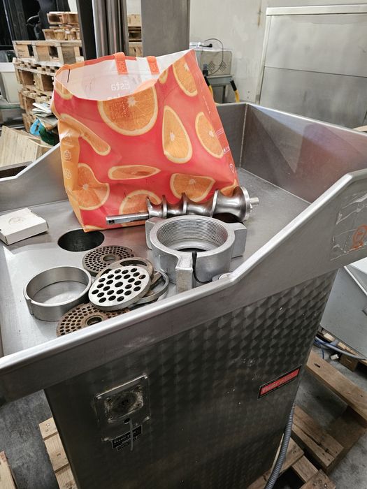 Вакум пълначки 10броя различни литри 3500лв