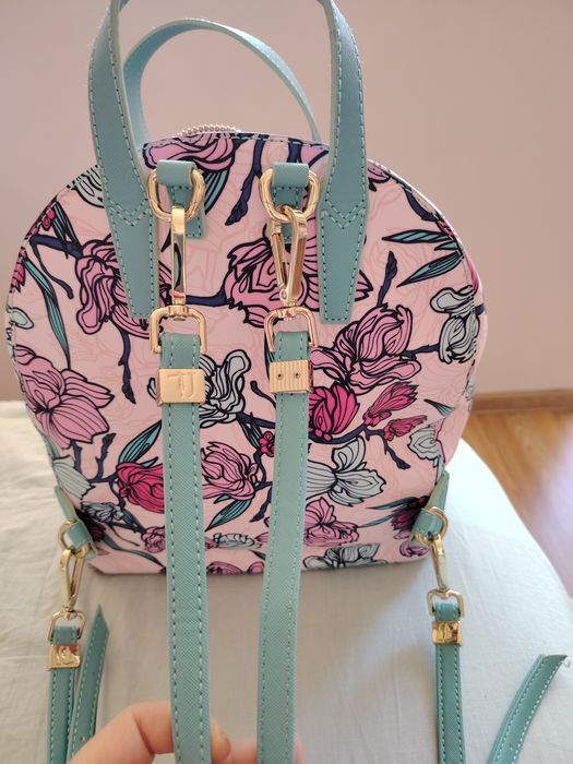 Уникална шарена раница Trussardi