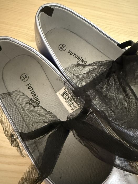 Продам детские туфли 34р