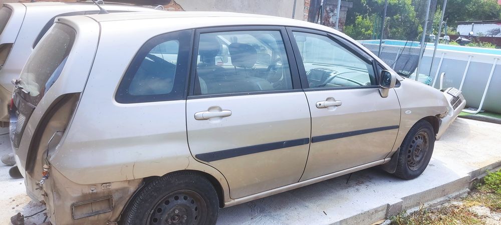 Suzuki liana 1,6 4x4 на части