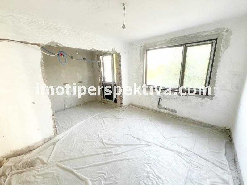 Продава се Многостаен апартамент в Пловдив, Коматево - 105 кв.м за 1639 €/кв.м - Снимка #4