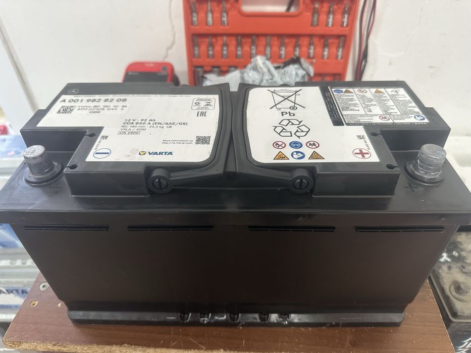 Продам Аккумулятор.  92 ahAGM