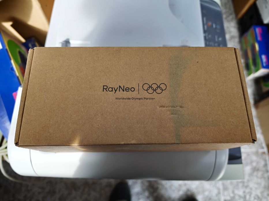 Очила Rayneo Air 3s Pro Виртуална реалност ЧИСТО НОВИ  (Неотваряни / Фабрично запечатани)
