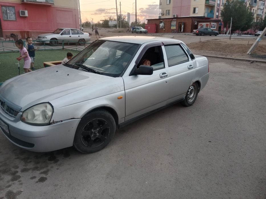 Продам приору.400000