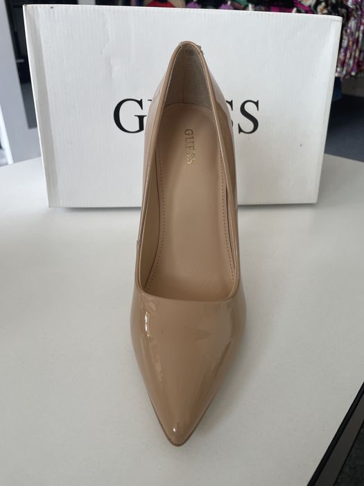 Pantofi Stiletto Guess