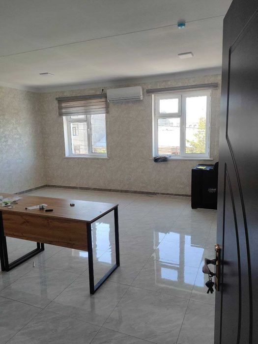 Toshkent shahar Sergeli tumanida sklad va ofis arendaga beriladi