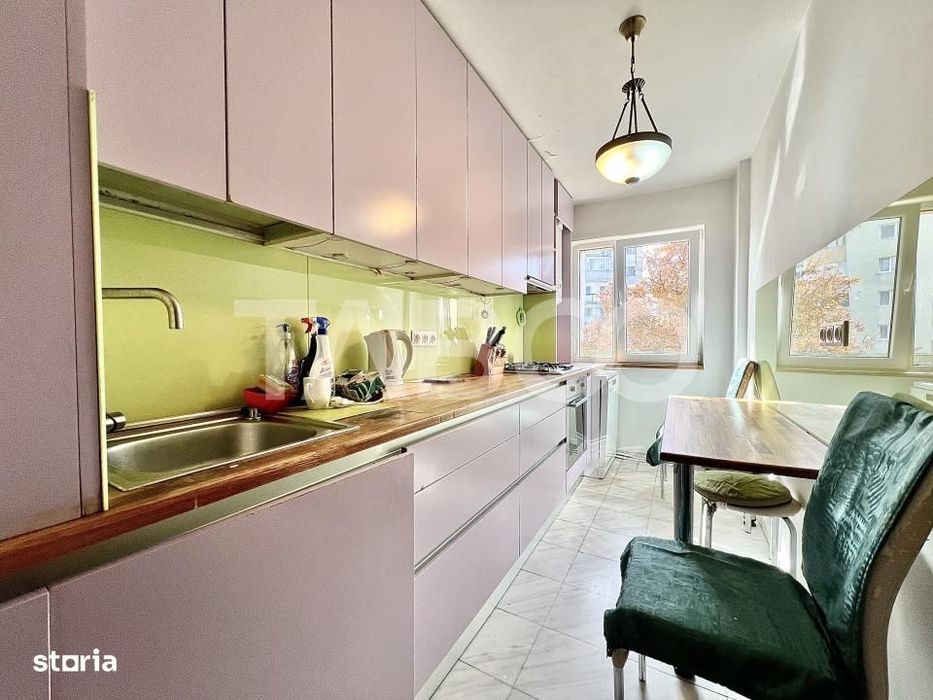 Apartament cu 3 camere de vanzare in Manastur izolat 2 balcoane boxa