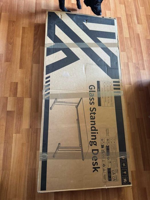 Електрическо бюро OffiGo с регулируема височина, чекмедже и USB – розово