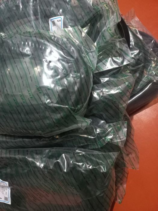 БМВ Е34 Уплотнитель дверей. BMW e34